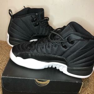 Jordan 12 boys 7